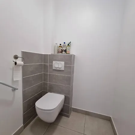 Neuf Climatise, Loggia Spacieuse, A 200m De La Avec Parking Prive - Fr-1-388-206 * Argeles-sur-Mer